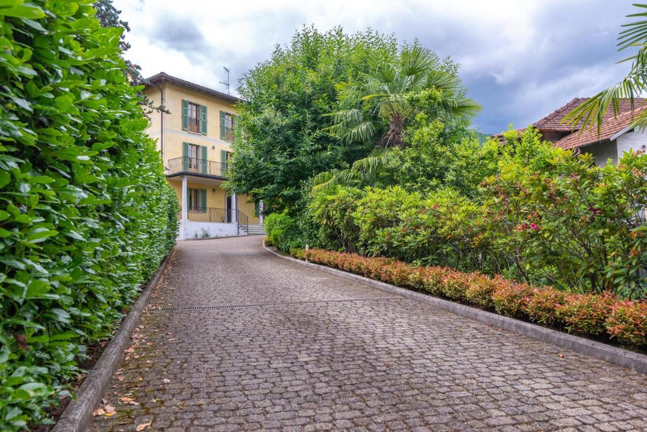 L'Ortensia Della Villa Isabella, Camera Con Vista Lago, Balcone Sul Parco E Bagno Esclusivo All'Esterno Della Camera สเตรซา ภายนอก รูปภาพ