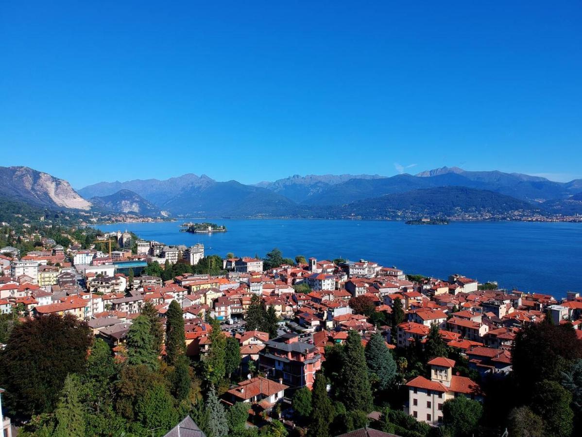L'Ortensia Della Villa Isabella, Camera Con Vista Lago, Balcone Sul Parco E Bagno Esclusivo All'Esterno Della Camera สเตรซา ภายนอก รูปภาพ