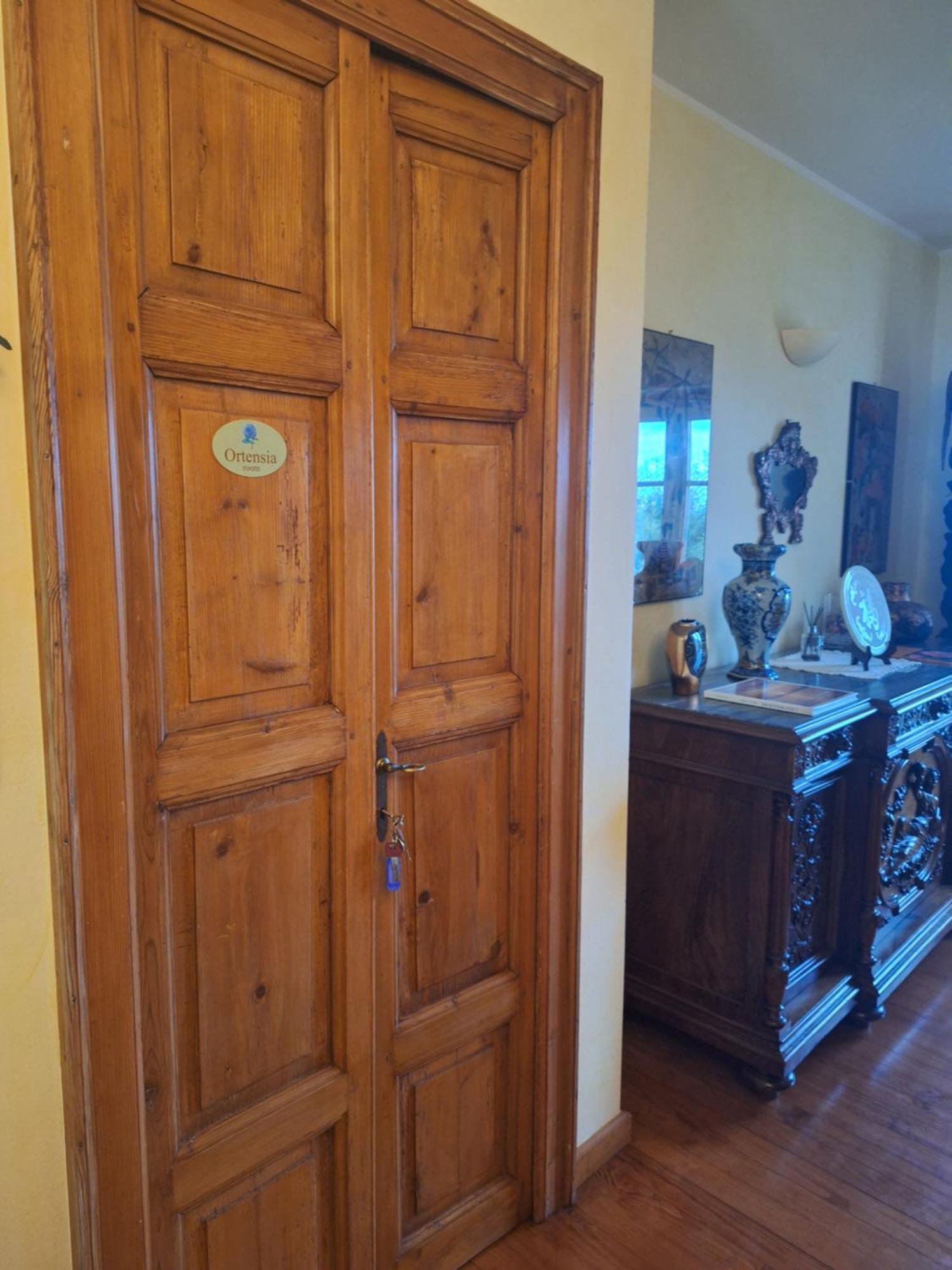 L'Ortensia Della Villa Isabella, Camera Con Vista Lago, Balcone Sul Parco E Bagno Esclusivo All'Esterno Della Camera สเตรซา ภายนอก รูปภาพ